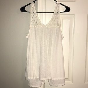 white tank top w/ a tie back